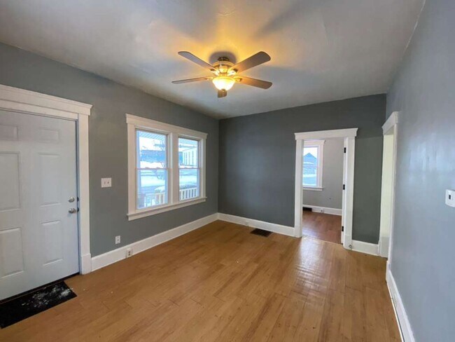Foto del edificio - Don’t miss out on this affordable opportunity in Elyria! Schedule your tour today!