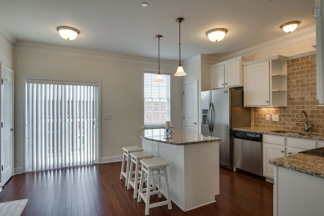 Foto del edificio - 1033 Westhaven Blvd