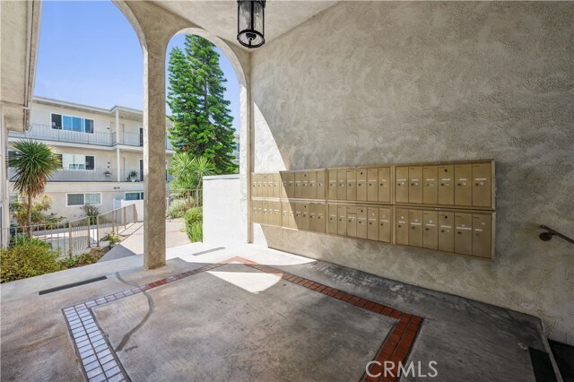 Building Photo - 4160 W 182nd St