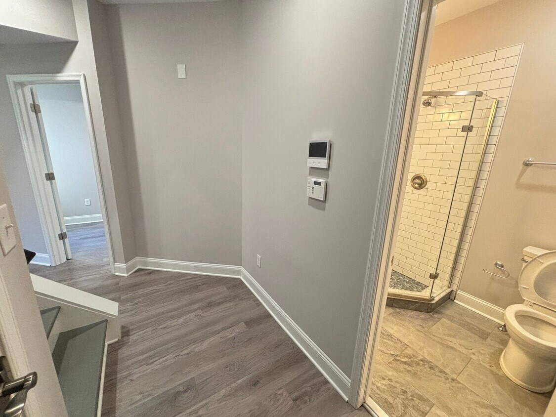 Foto principal - 1530 N Sydenham St