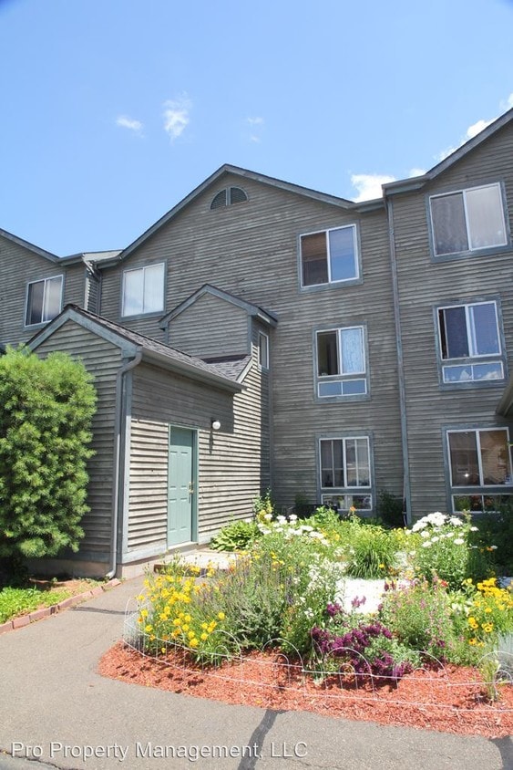 Primary Photo - 1423 Quinnipiac Ave