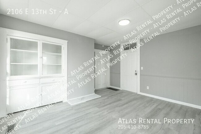 Foto del edificio - 2106 E 13th St