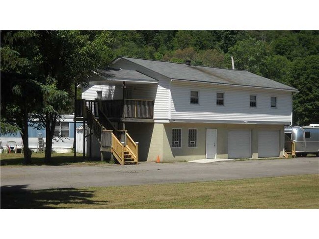 Building Photo - 656 Cannelton Rd