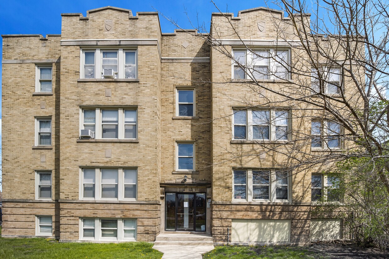 Primary Photo - 4454 W Parker Ave