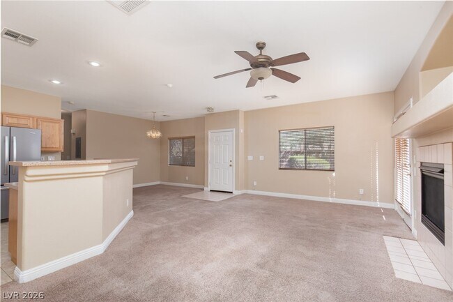 Foto del edificio - 6624 Lavender Lilly Ln