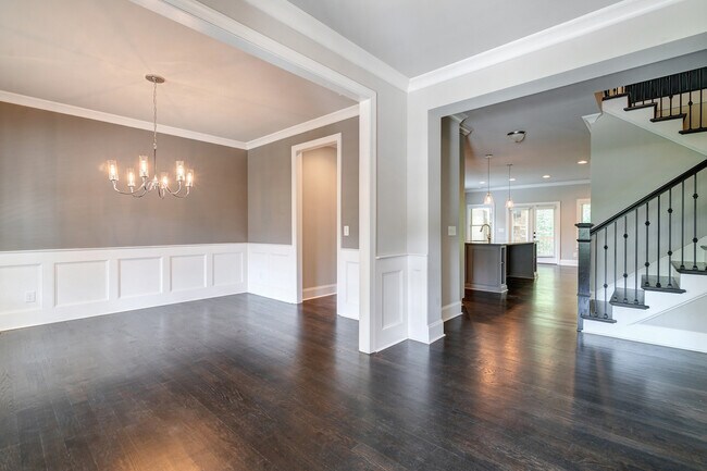 Foto del edificio - 1317 Winfair Ln NE