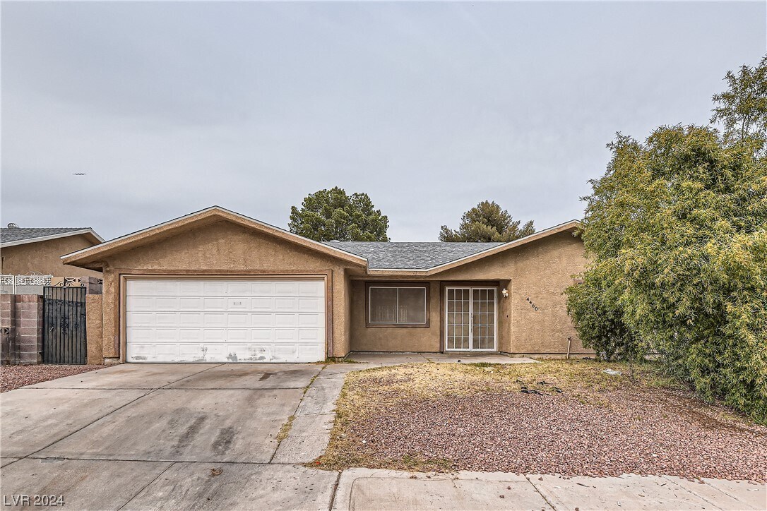 Primary Photo - 4460 E Rita Dr