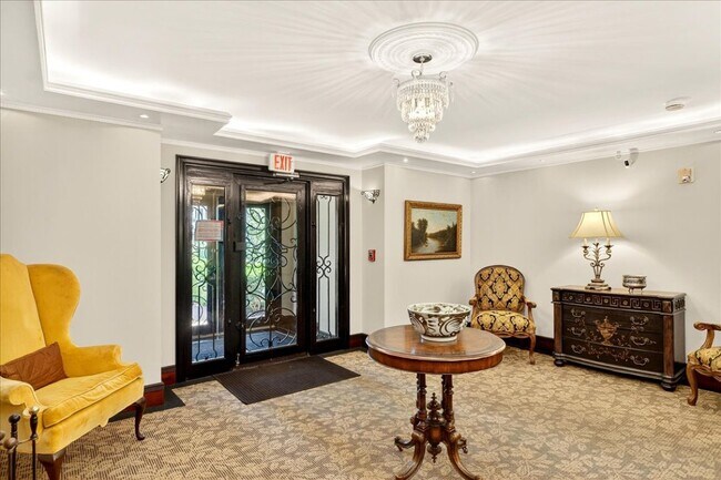 Foto del edificio - 4540 Lindell Blvd