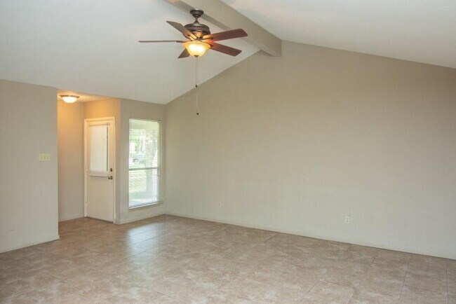 Foto del edificio - 1614 Hazelwood St