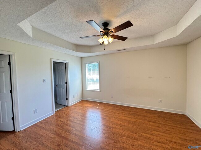 Foto del edificio - 105 Willow Green Dr