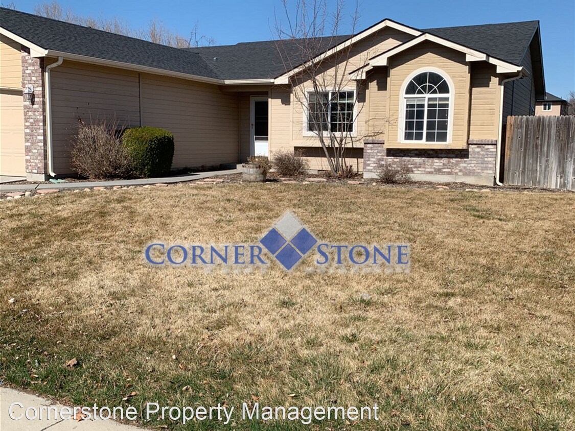 Foto del edificio - 3 br, 2 bath House - 550 W. Woodbury Drive