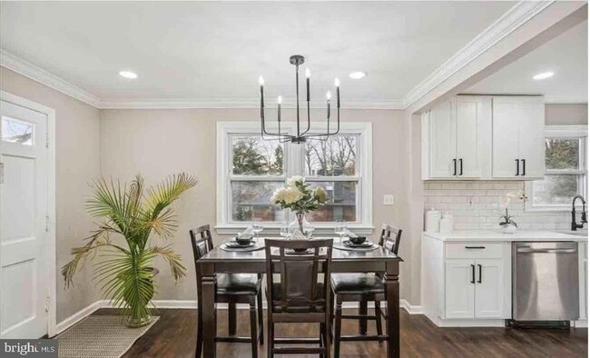 Building Photo - 7502 Alfred Dr