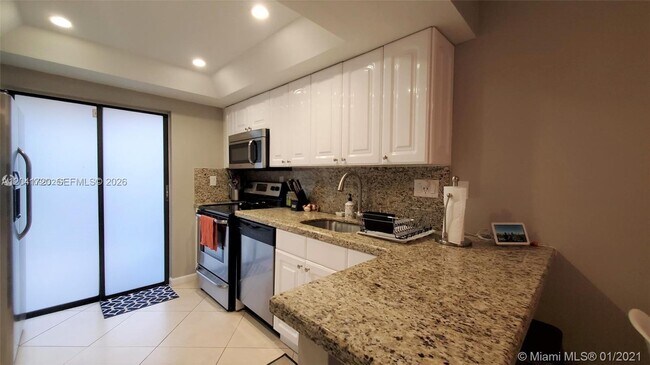 Foto del edificio - 40 Wimbledon Lakes Dr