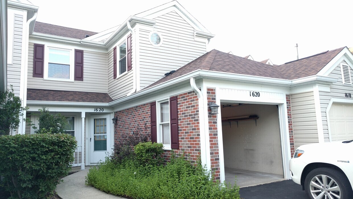 Primary Photo - 1620 Vermont Dr