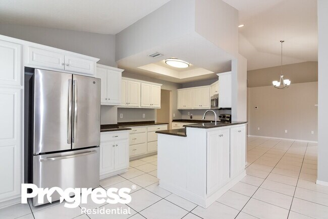 Foto del edificio - 24146 Cross Ln