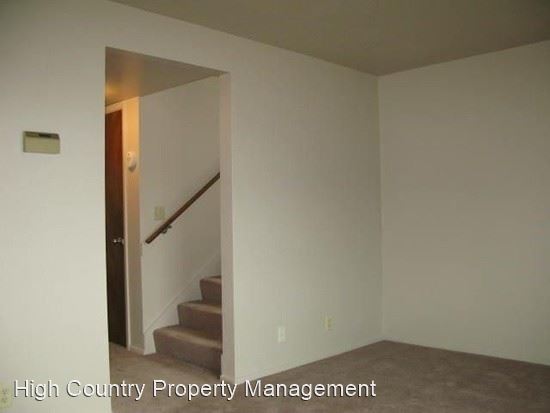 Building Photo - 1705 NE Wichita Way