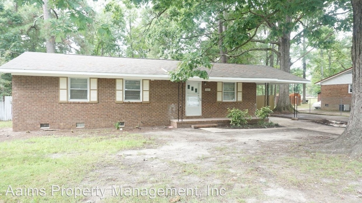Primary Photo - 7021 Media Dr