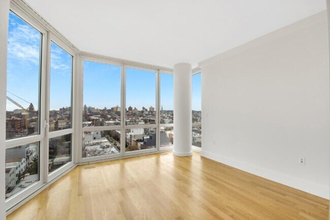 Building Photo - 2 bedroom in Brooklyn NY 11217