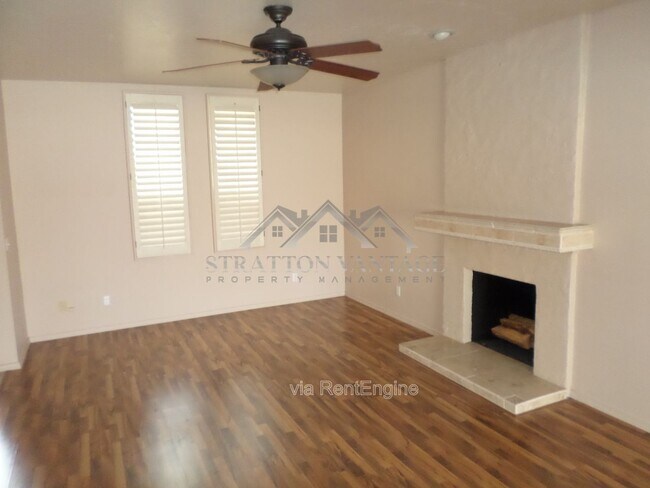 Foto del edificio - 6602 E Juniper Ave