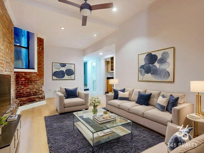 East 25th Street - East 25th Street Apartment