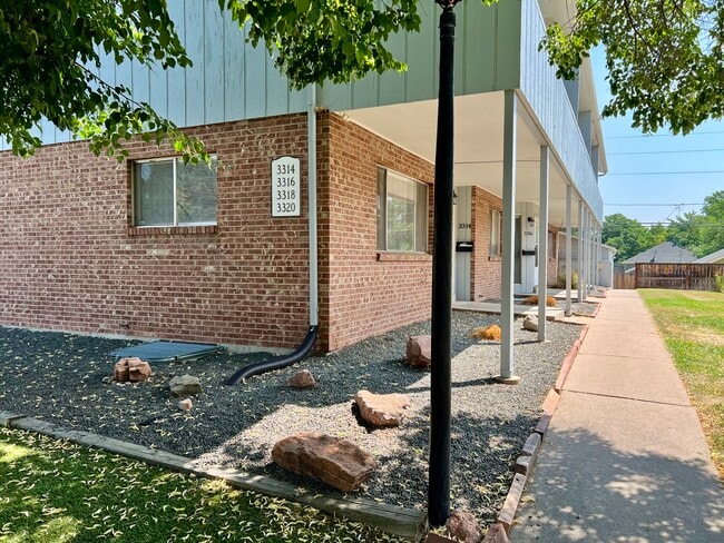 Building Photo - 3314 S Clarkson St