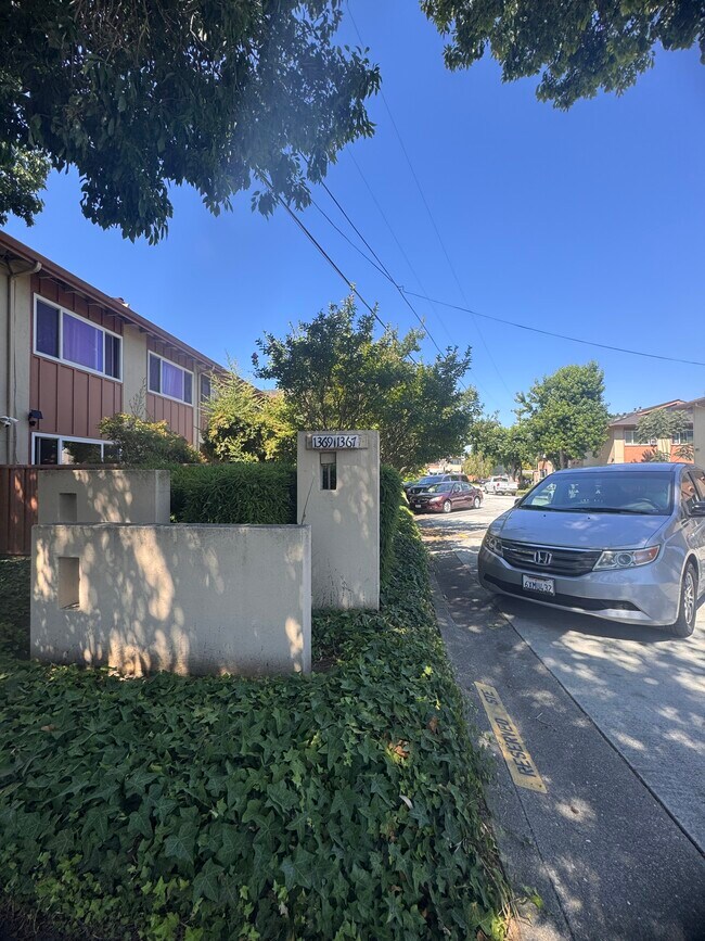 Parking Area - 1369 Phelps Ave