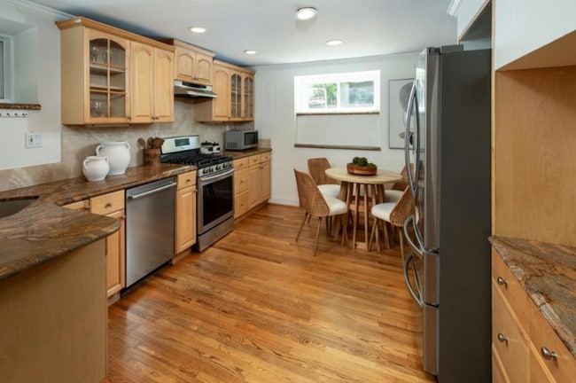 Building Photo - 660 Palo Alto Ave