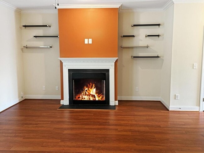 Building Photo - 56 Nandina Dr
