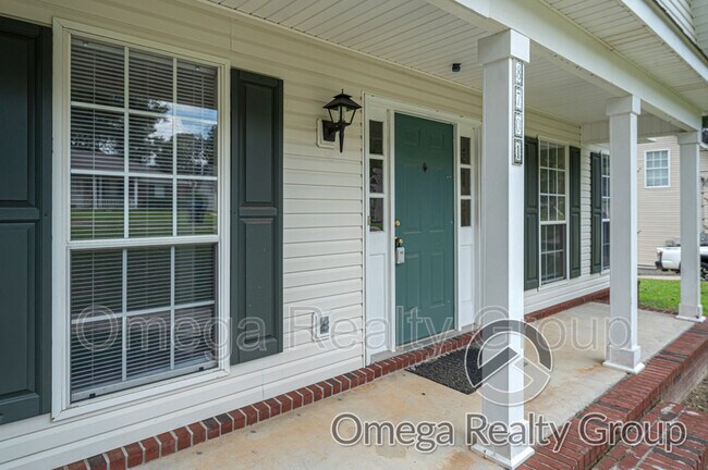 Building Photo - 8701 Diberville Dr W
