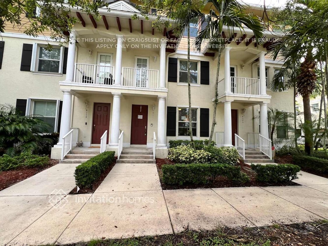 Primary Photo - 4110 Greenway Dr