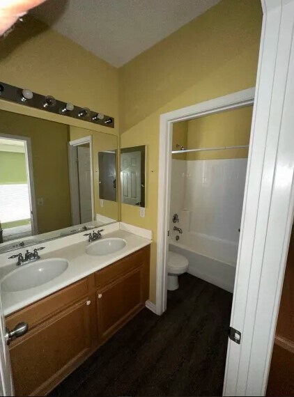 Building Photo - 1614 Amargosa Dr