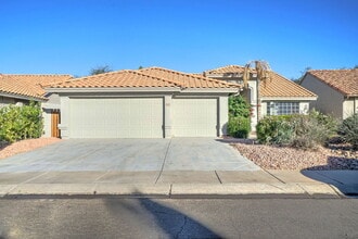 Building Photo - 8940 E Palm Ridge Dr