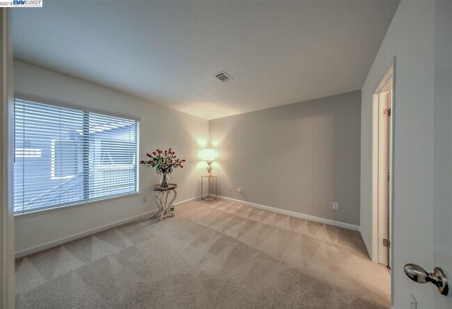 Foto del edificio - 7114 Cross Creek Cir