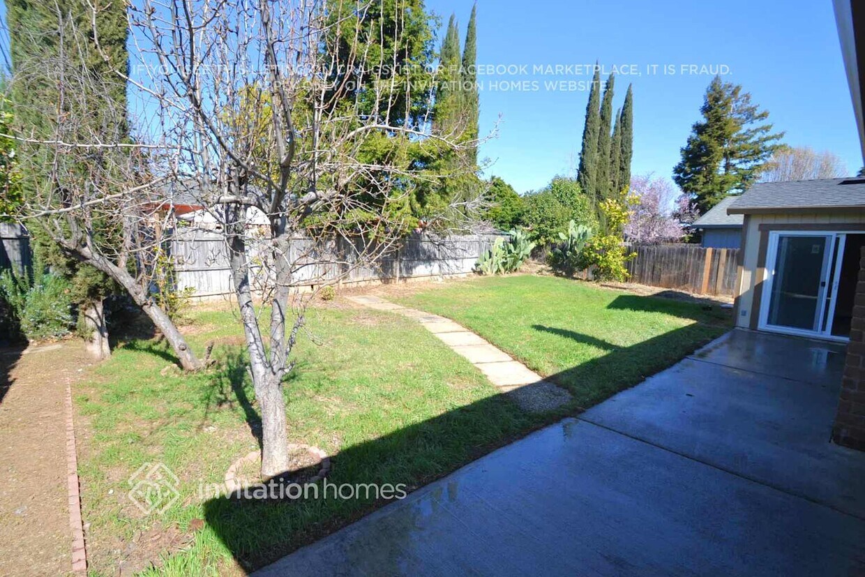Foto del edificio - 10207 Ellenwood Ave