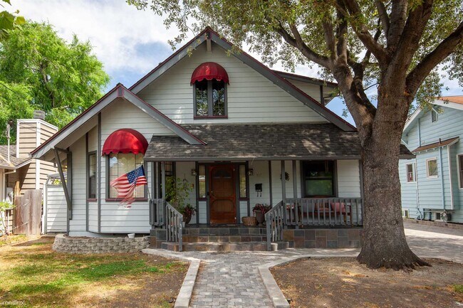 Building Photo - 4 br, 3 bath House - 537 Mountain View Ave