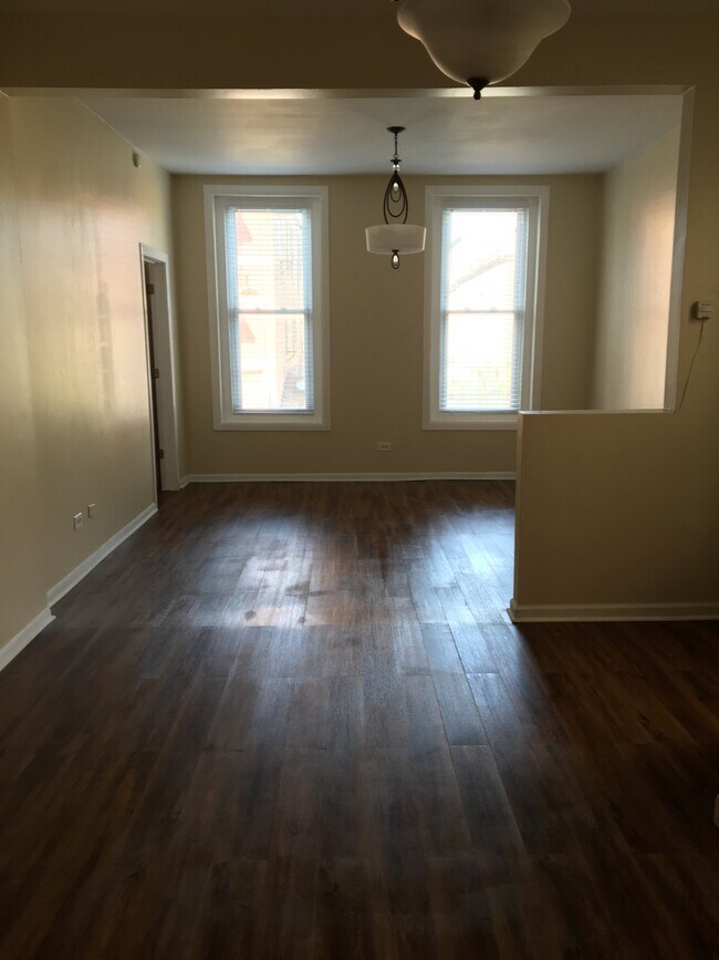 Foto del edificio - 1529 W 18th St