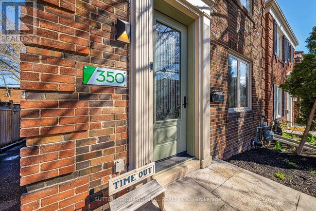 Building Photo - 350 Roselawn Ave