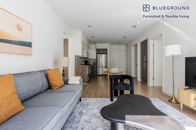 Building Photo - 650 E Capitol Ave