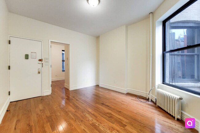 Foto del edificio - 209 W 80th St