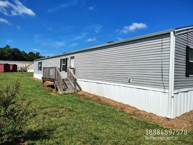 Foto del edificio - 226 Old Tavern Ln
