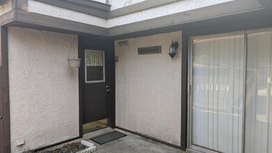 Building Photo - 503 Westwood Dr