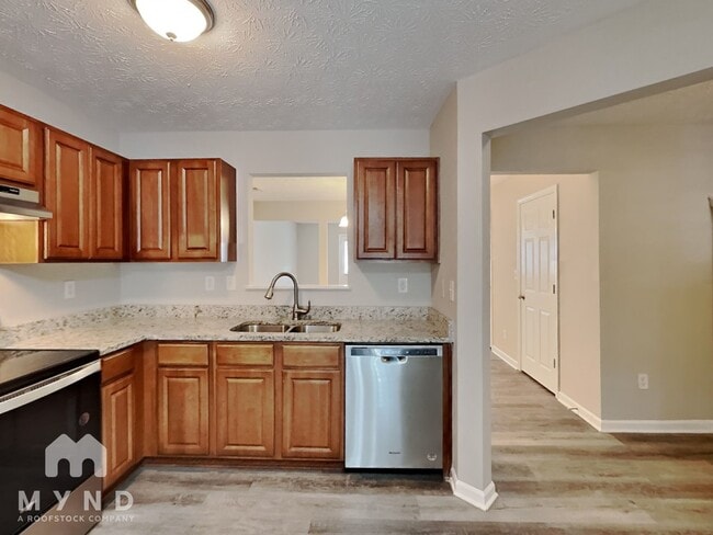 Building Photo - 2696 Creek Mill Ln