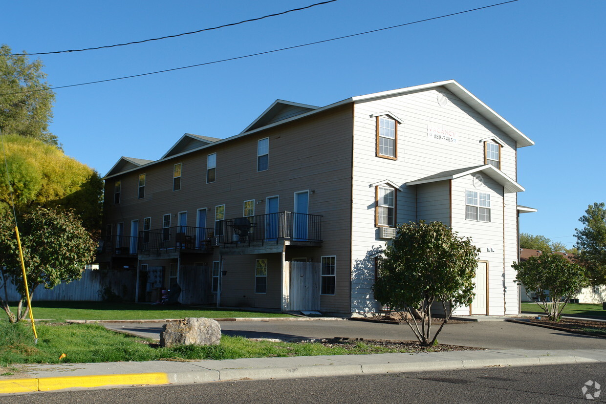 Foto del edificio - Sunset Apartments Ontario