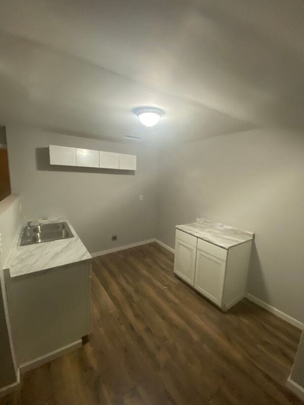 Building Photo - 1318 Glenn St