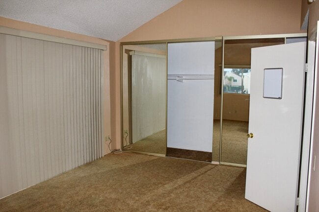 Building Photo - 9535 Easter Way