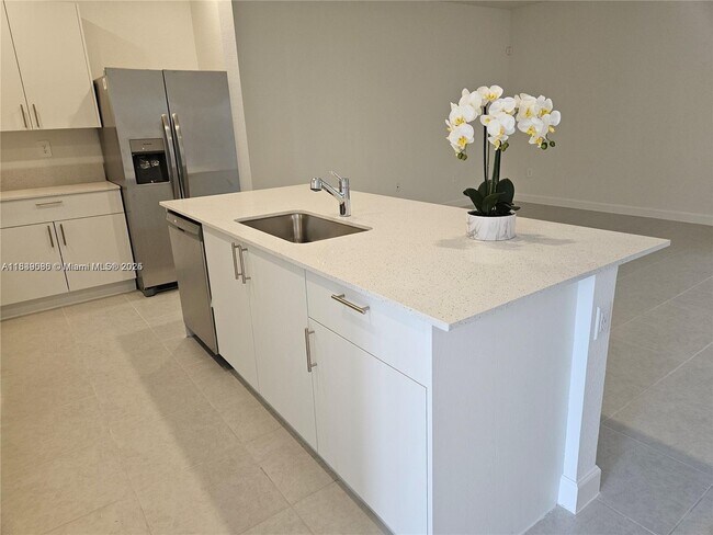 Foto del edificio - 12853 SW 243rd St
