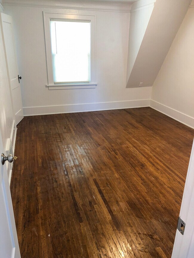 Foto del edificio - 2336 Knapp St