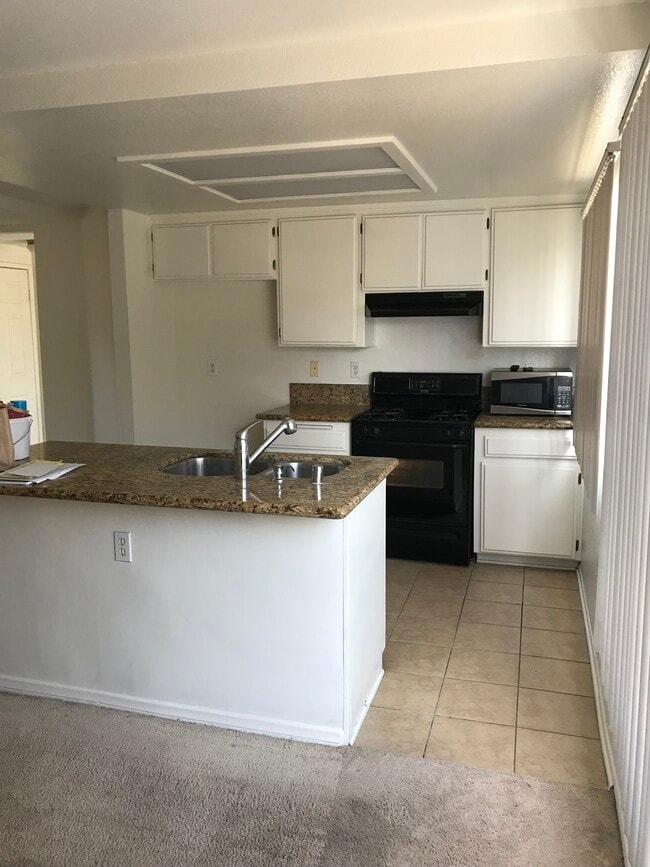 Building Photo - 1502 S Palos Verdes St