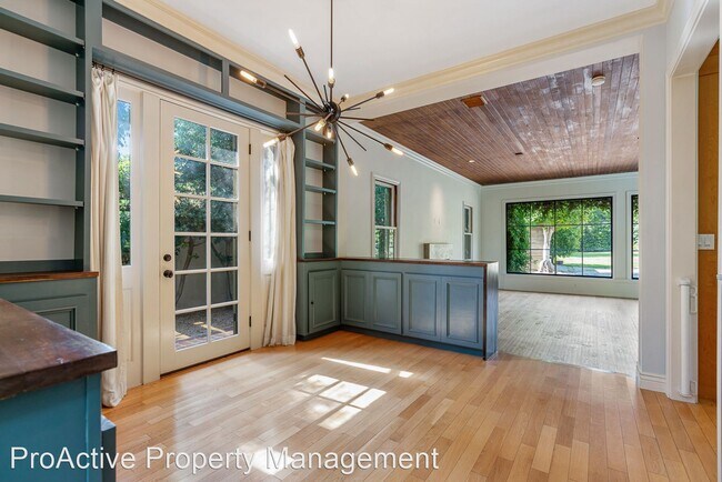 Foto del edificio - 2 br, 2 bath House - 310 Arlington Dr