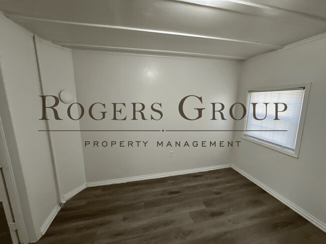 Foto del edificio - #450 - 914-916 Water St Duplex